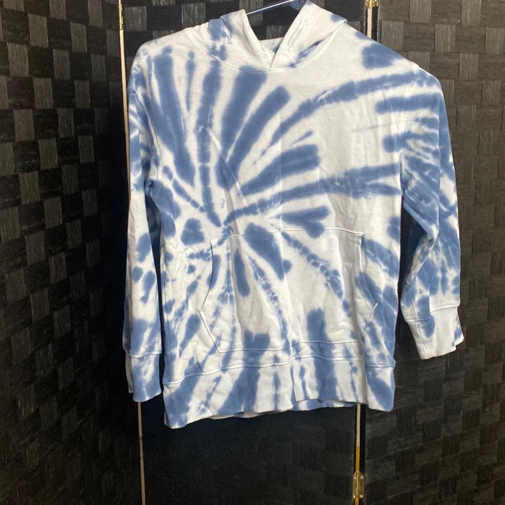 Youth Boys size M (8) Sweater